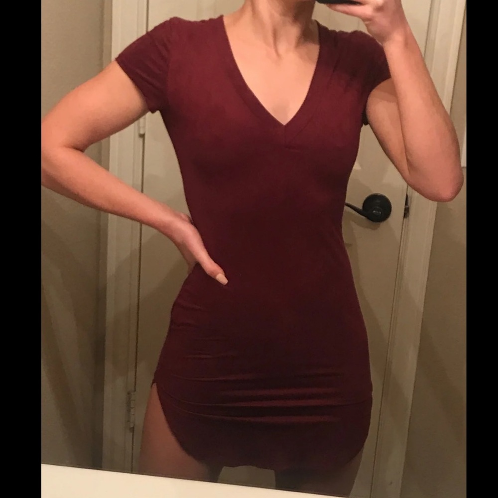 Wine V-neck Mini Bodycon Dress
